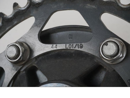 Höger sida på Drevfäste från en BMW F 750 GS -2019 motorcykel.