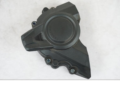 Framsidan på Kedjeskydd från en Kawasaki Z 900 -2019 motorcykel.