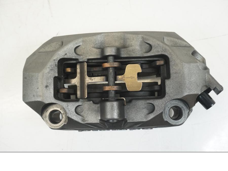 Snett uppifrån på Bromsok från en Ducati Hyperstrada -2013 motorcykel.