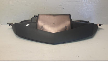 Baksidan på Instrumentkåpa från en BMW K 1600 -2019 motorcykel.