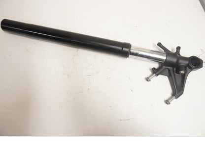 Framsidan på Gaffelben från en KTM RC8 -2013 motorcykel.