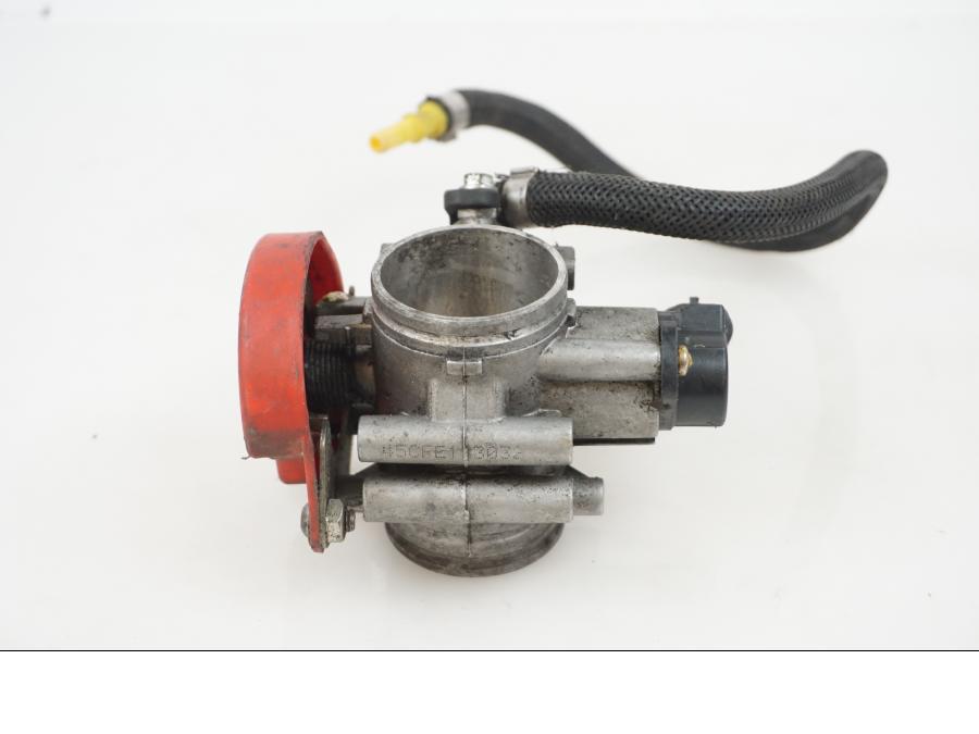 Höger sida på Spjällhus från en Gasgas SM450 -2007 motorcykel.