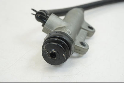 Extrabild4 på Bromshuvudcylinder från en Ducati Streetfighter V4 -2020 motorcykel.