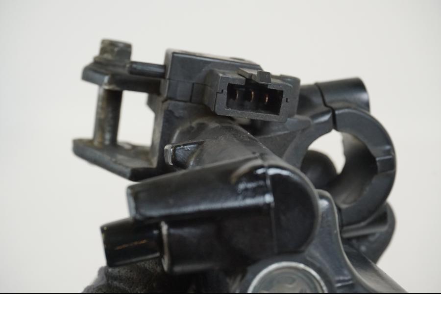 Extrabild2 på Kopplingshuvudcylinder från en Kawasaki ZZR 1100 -1994 motorcykel.