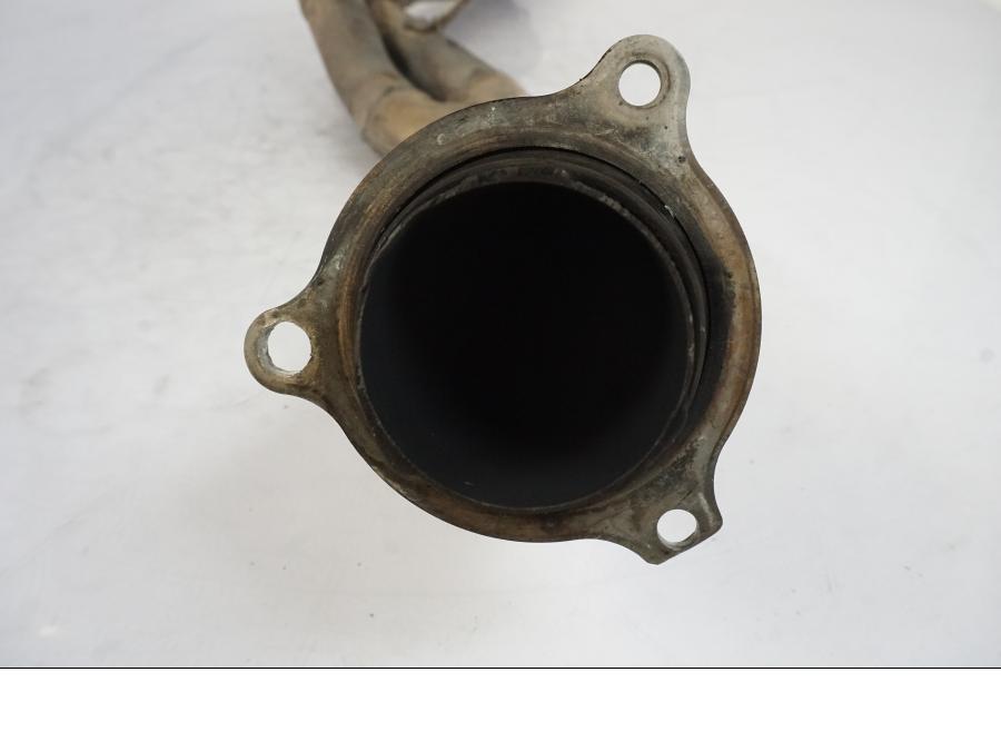 Höger sida på Mellanrör från en Honda CBR 900 RR -2003 motorcykel.