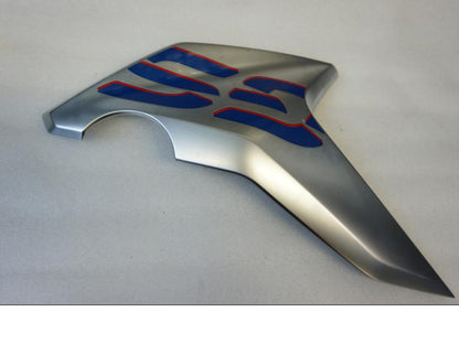 Framsidan på Sidkåpa från en BMW F 750 GS -2017 motorcykel.