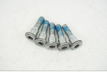 Baksidan på Bromsskiva från en Triumph TT 600 -2002 motorcykel.