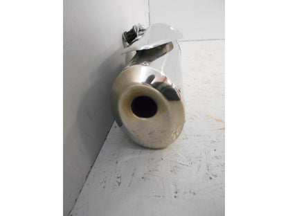 Höger sida på Ljuddämpare från en Triumph Speed Triple -2011 motorcykel.