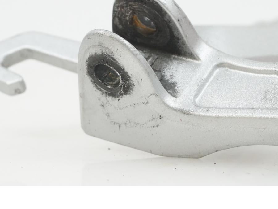 Snett uppifrån på Fotpinnefäste från en Suzuki GSX-R 1000 -2007 motorcykel.