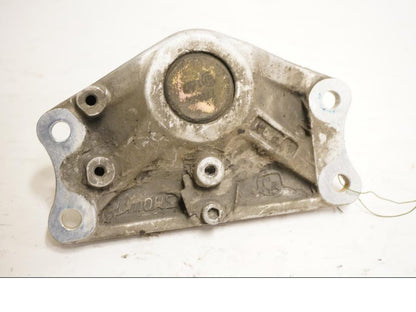 Baksidan på Gaffelkrona från en BMW R 1100 RT -1997 motorcykel.