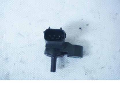 Baksidan på Mapsensor från en Kawasaki Ninja 650 -2018 motorcykel.