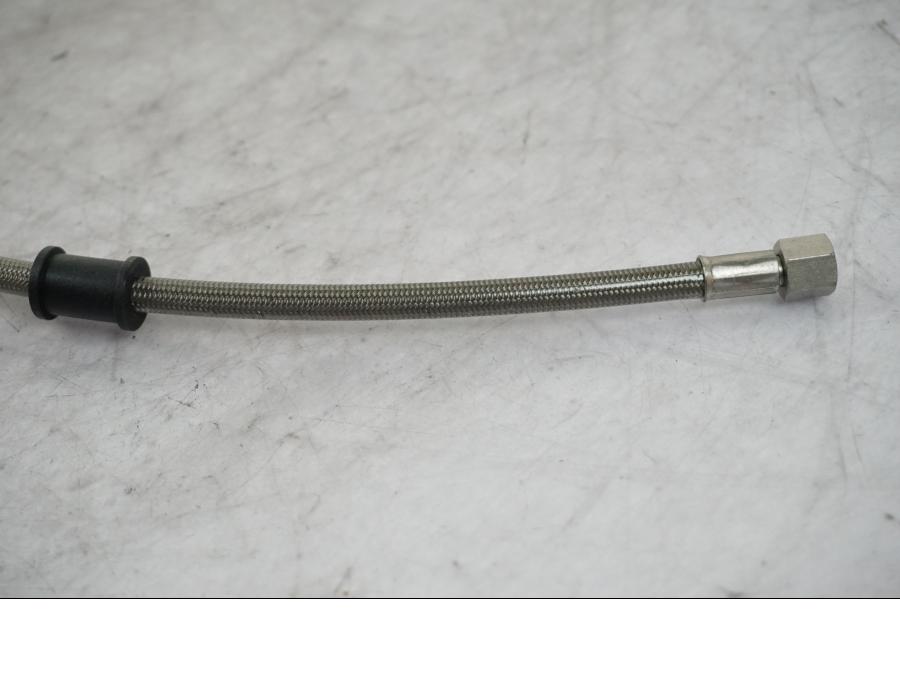 Baksidan på Bromsslang från en Universal Universal -2010 motorcykel.