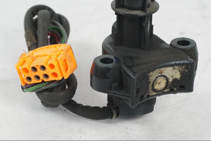 Snett uppifrån på Låssats från en BMW K 1200 LT -2004 motorcykel.