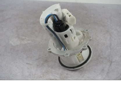 Höger sida på Bensinpump insprut från en Triumph Tiger Explorer -2016 motorcykel.