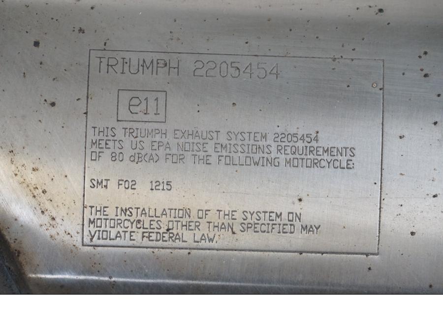 Extrabild3 på Ljuddämpare från en Triumph Tiger Explorer -2013 motorcykel.