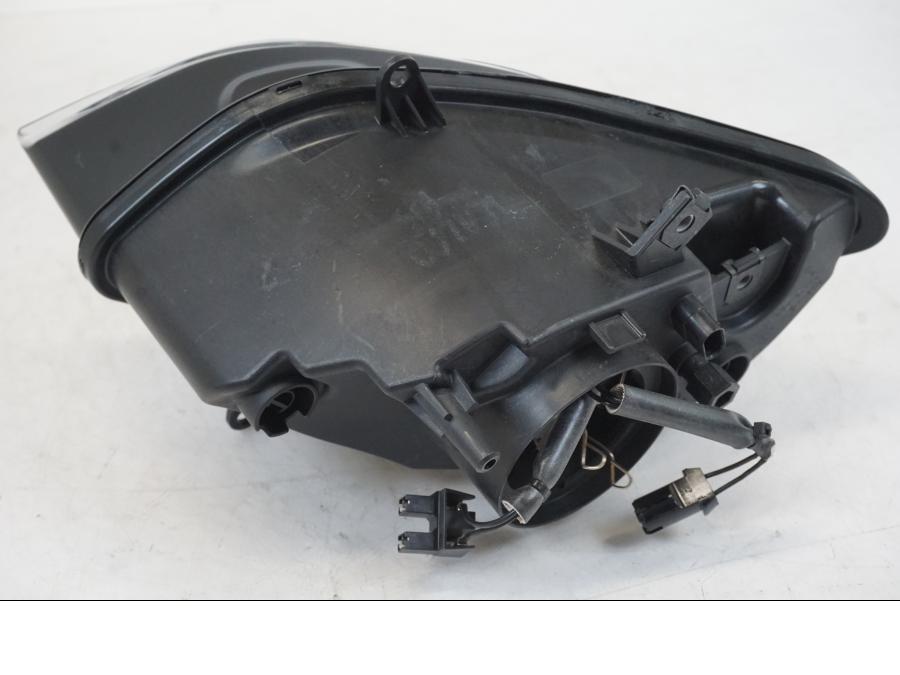 Extrabild3 på Strålkastare från en BMW R 1200 RS -2014 motorcykel.