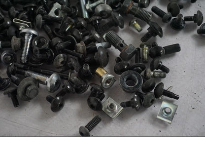 Extrabild1 på Skruv / Mutter etc från en Yamaha MT 125 -2017 motorcykel.