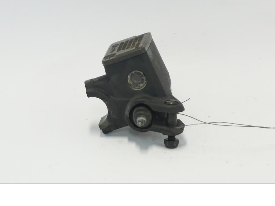 Höger sida på Bromshuvudcylinder från en BMW G 650 GS -2011 motorcykel.