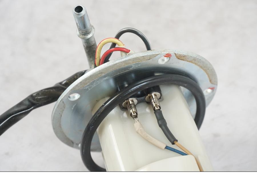 Snett uppifrån på Bensinpump insprut från en Kawasaki ZZ-R 1400 -2009 motorcykel.