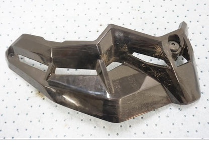 Framsidan på Magkåpa från en Kawasaki Z 900 -2019 motorcykel.