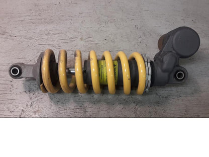 Framsidan på Stötdämpare från en Triumph Daytona 675 -2009 motorcykel.