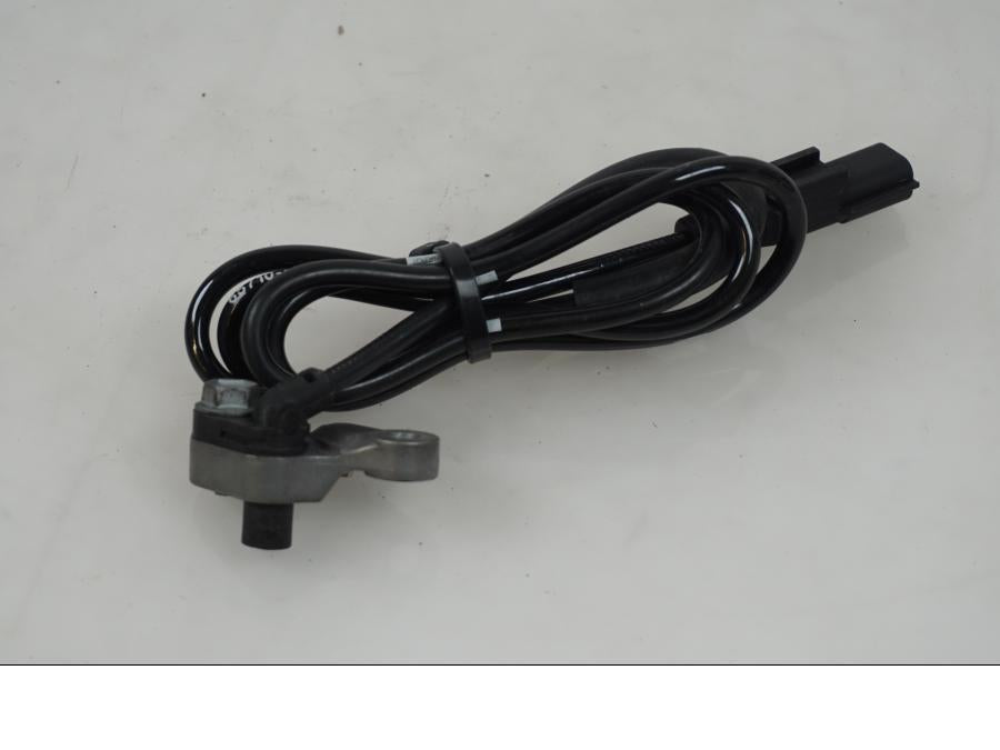 Framsidan på ABS givare från en Suzuki GSX-S 1000 -2018 motorcykel.