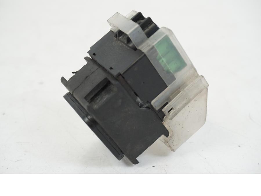 Snett uppifrån på Startrelä från en Suzuki GSX 600 F -1998 motorcykel.