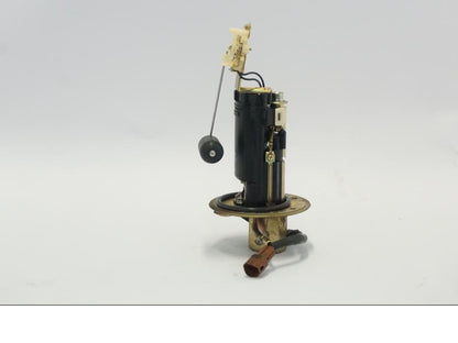 Höger sida på Bensinpump insprut från en Suzuki DL 1000 -2003 motorcykel.