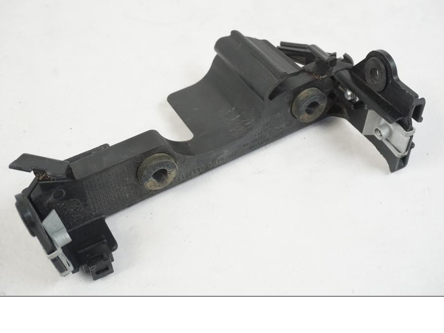 Framsidan på Plast från en BMW R 1250 GS -2021 motorcykel.