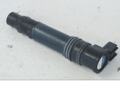 Höger sida på Tändspole från en Kawasaki ER-6N -2012 motorcykel.