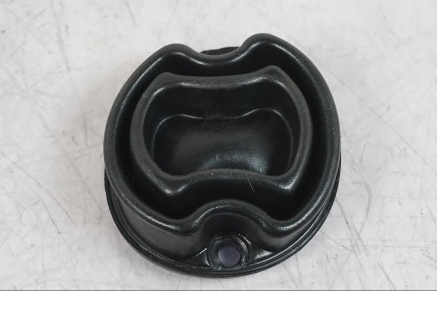 Höger sida på Bromsvätskebehållare från en KTM 1290 Super Adventure R -2018 motorcykel.