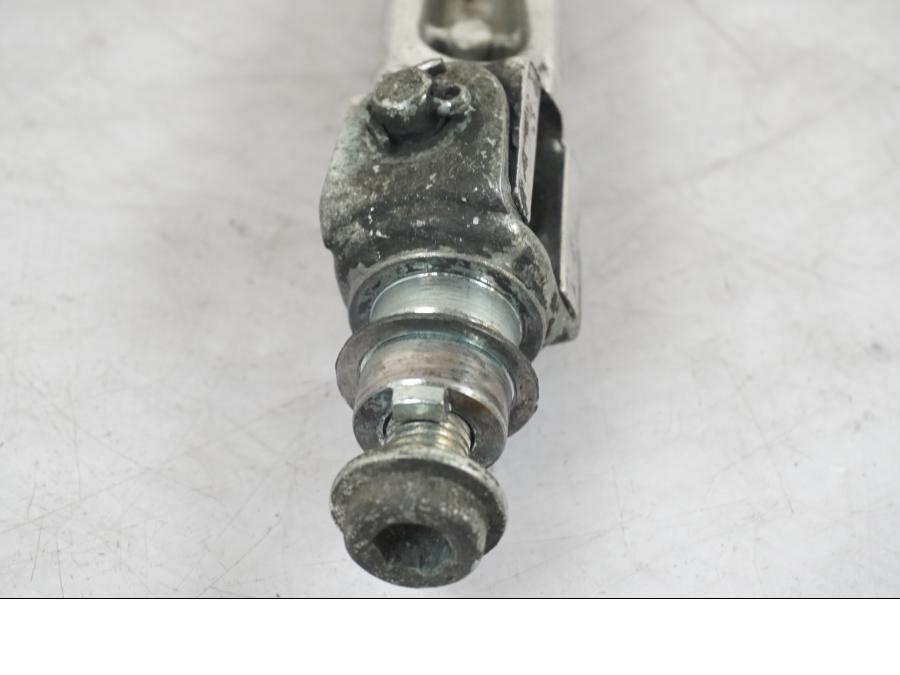 Extrabild1 på Fotpinne från en Suzuki SV 650 -1999 motorcykel.