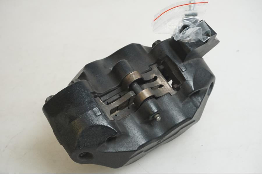 Baksidan på Bromsok från en Indian Chieftain Dark Horse -2019 motorcykel.