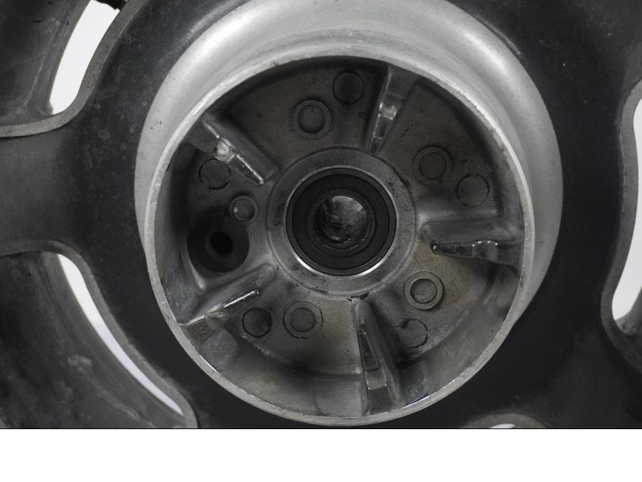 Extrabild4 på Fälg från en H-D Touring Street Glide FLHX -2009 motorcykel.