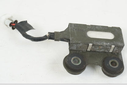 Framsidan på Relä från en Suzuki GSX-R 750 -2001 motorcykel.