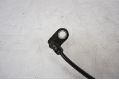 Höger sida på ABS givare från en KTM 1290 Super Duke R -2023 motorcykel.