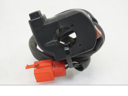 Höger sida på Styrelreglage från en Honda XL 1000 V -1999 motorcykel.