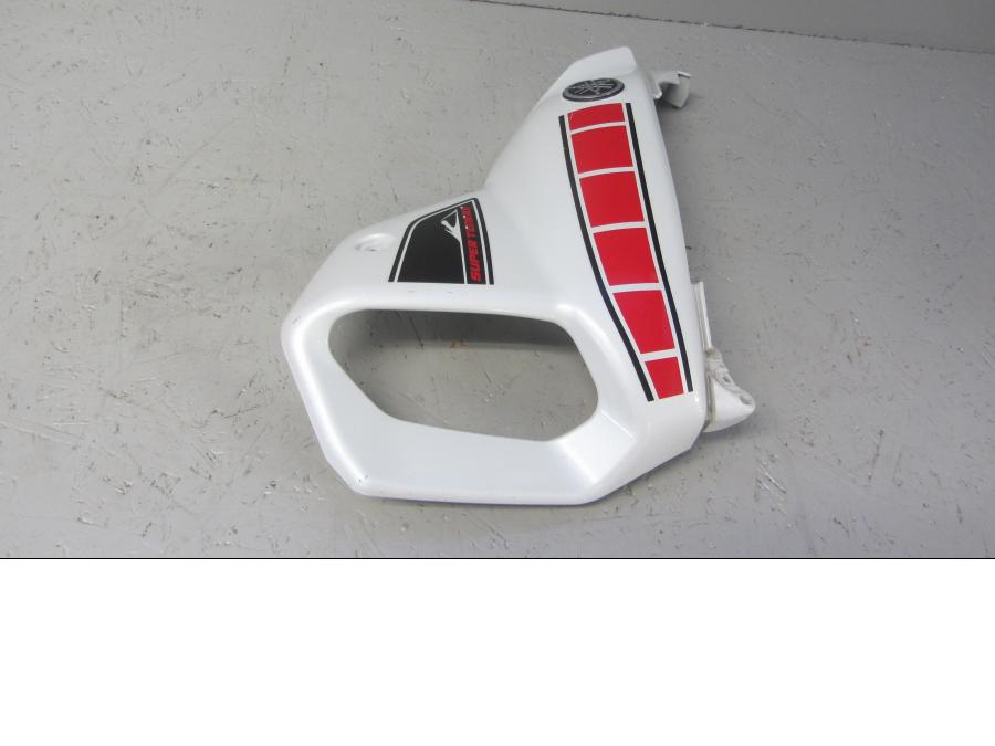 Baksidan på Sidkåpa från en Yamaha XT 1200 Z -2012 motorcykel.