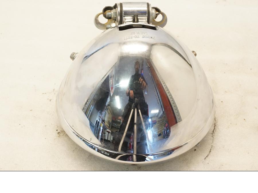 Höger sida på Strålkastare från en Yamaha XVS 650 -1999 motorcykel.