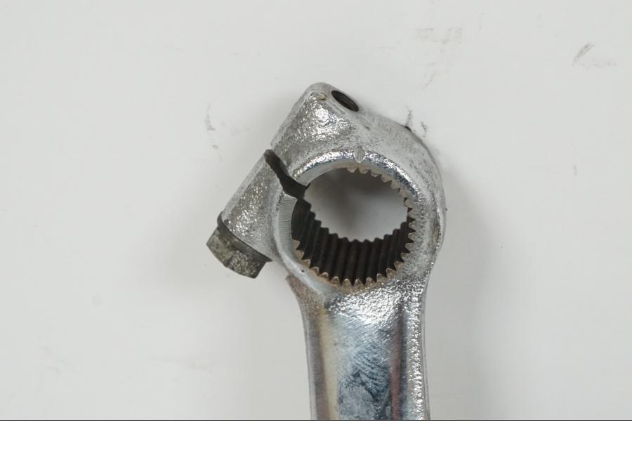 Baksidan på Bromspedal från en Yamaha XJ 900 S -1997 motorcykel.