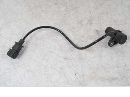 Framsidan på Vevaxelsensor från en Ducati Multistrada V4 -2024 motorcykel.