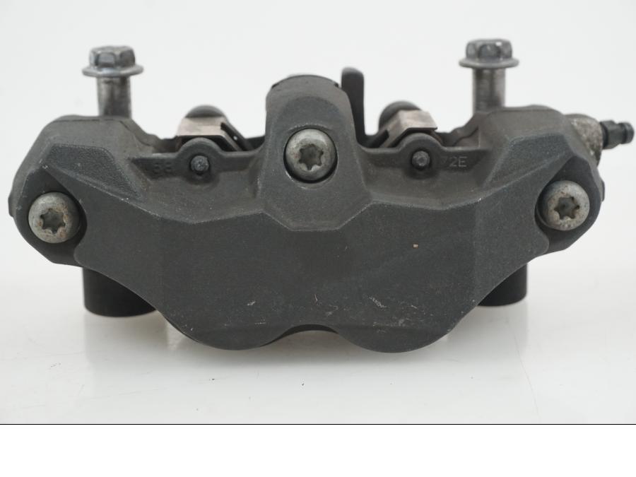 Snett nerifrån på Bromsok från en Suzuki GSX-R 1000 -2007 motorcykel.