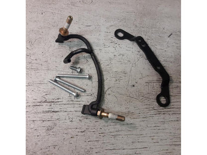 Vänster sida på Luftburk från en H-D Harley diverse -2010 motorcykel.