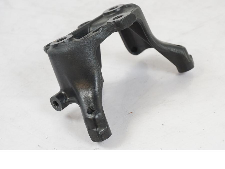 Höger sida på Styrdämparfäste från en Honda CBR 1000 RR -2007 motorcykel.