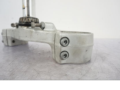 Snett uppifrån på Gaffelkrona från en KTM 990 Super Duke -2006 motorcykel.