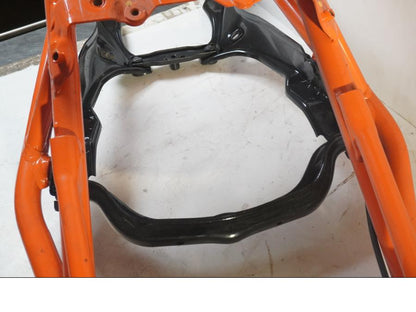 Extrabild1 på Bakram från en KTM 125 Duke -2017 motorcykel.