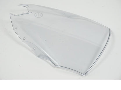 Baksidan på Vindruta från en Yamaha XJ 6 -2011 motorcykel.