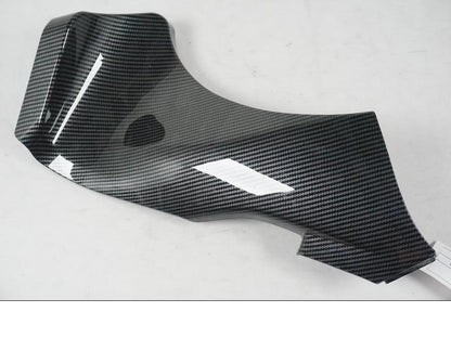 Framsidan på Instrumentpanelkåpa från en Kawasaki ZX-6R -2005 motorcykel.