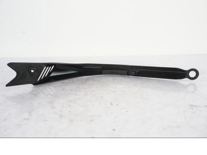 Höger sida på Ramplast från en Kawasaki ER-6N -2012 motorcykel.