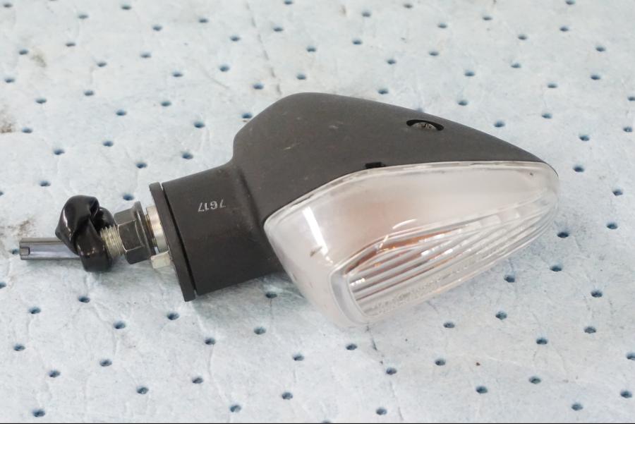 Extrabild1 på Blinkers från en Suzuki GSX 1300 BK -2008 motorcykel.